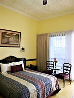 Santo Tomas Hotel
