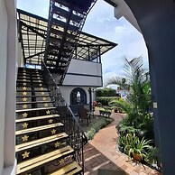 Santo Tomas Hotel
