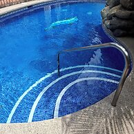 Santo Tomas Hotel