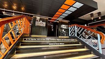 Admiral Hotel