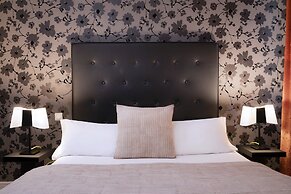 Hôtel Plaza Etoile