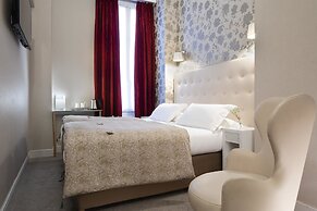 Hôtel Plaza Etoile