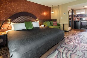 Hotel Zed Victoria