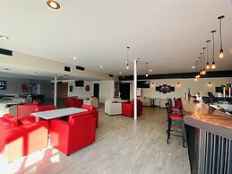 Ramada by Wyndham Whitecourt