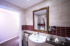 DoubleTree by Hilton Cheltenham-Cotswolds