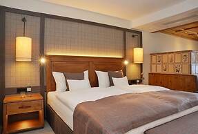 Interalpen-Hotel Tyrol GmbH