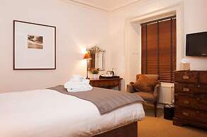 Royal Golf Hotel