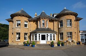 Royal Golf Hotel