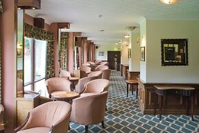 Royal Court Hotel