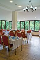 Royal Court Hotel