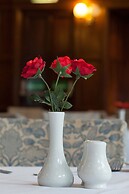 Royal Court Hotel