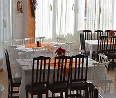 Hotel Villa Monarca