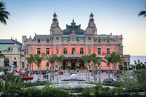 Monte Carlo Beach