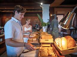 Novotel Phuket Resort
