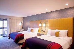 Riverhouse Lodge