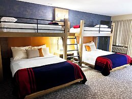 Riverhouse Lodge