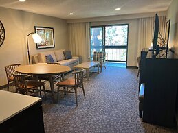 Riverhouse Lodge