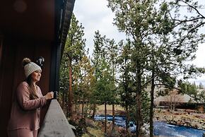 Riverhouse Lodge