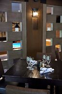 Riverhouse Lodge