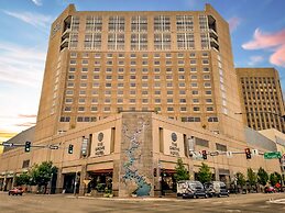 The Grove Hotel
