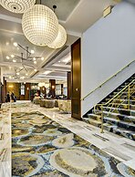 The Grove Hotel