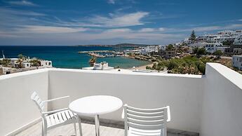 Adonis Hotel & Apartments