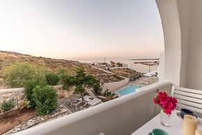 Adonis Hotel & Apartments