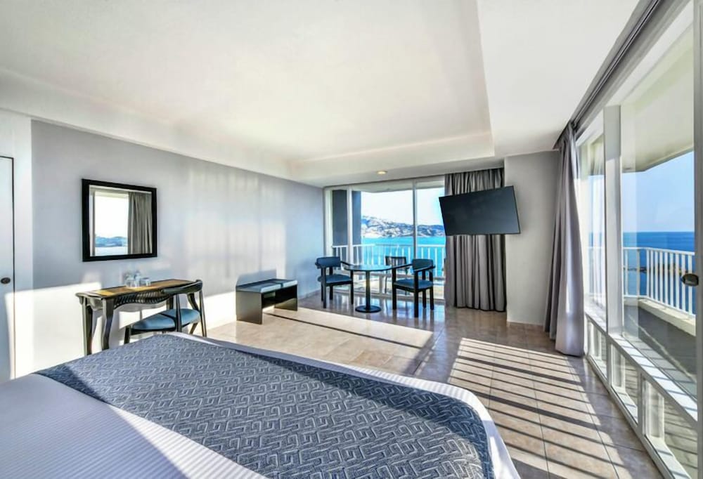 Krystal Beach Acapulco