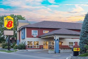 Super 8 by Wyndham Lethbridge
