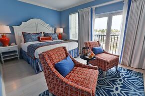 Harborside at Charleston Harbor Resort and Marina