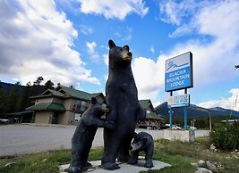 Glacier Mountain Lodge