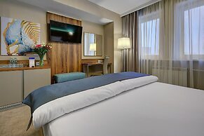 Park Tower Hotel