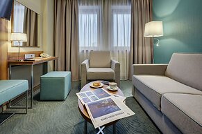 Park Tower Hotel