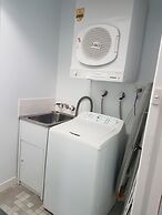 Mid City Motor Inn