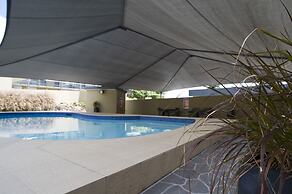 Mid City Motor Inn