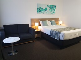 Mid City Motor Inn