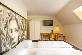 Hotel Calmo