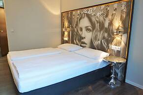 Hotel Calmo