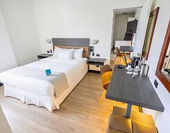 Parque del Lago Boutique Hotel