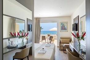Queen's Bay Hotel