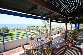 Helios Bay Hotel Apartments