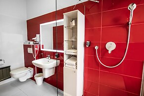 Rubin Wellness & Conference Hotel