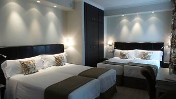 Hotel Moderno Puerta del Sol