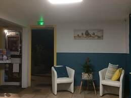 Aix Hotel