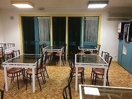 Aix Hotel
