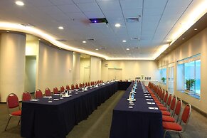 Delfines Hotel & Convention Center