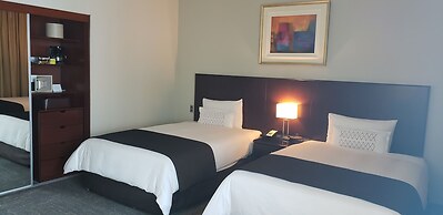 Delfines Hotel & Convention Center