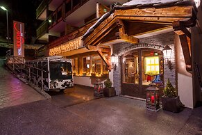 Hotel Holiday