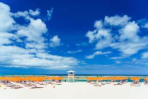 Sheraton Okinawa Sunmarina Resort