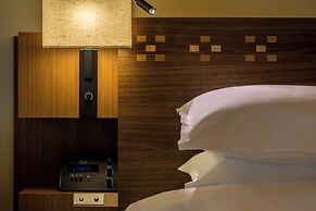 Sheraton Okinawa Sunmarina Resort
